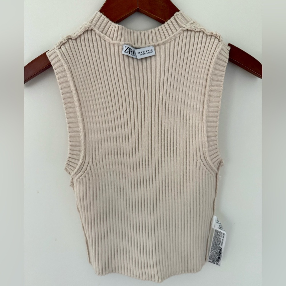 Zara knit Cropped Top Crew-Neck Muscle Sweater Vest Beige Ribbed Tank Top Size M - Picture 8 of 16